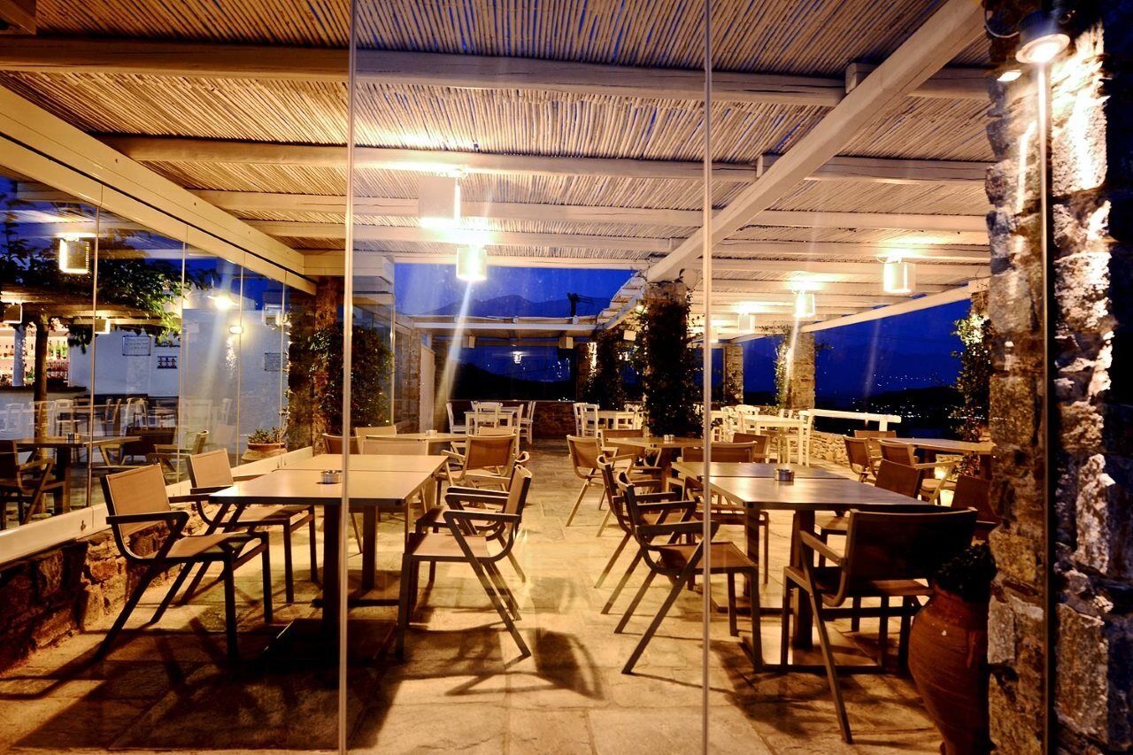 Rizes Hotel Livadakia Esterno foto